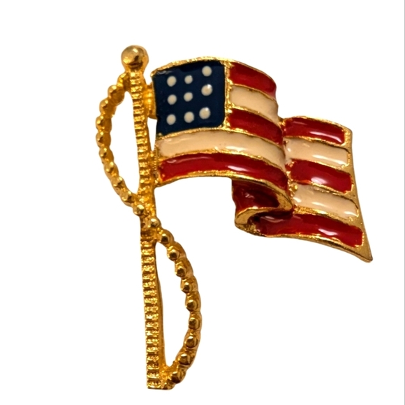 FLAG American Brooch USA Enamel Gold Red White Blue Lapel Pin Old Glory - Picture 6 of 8